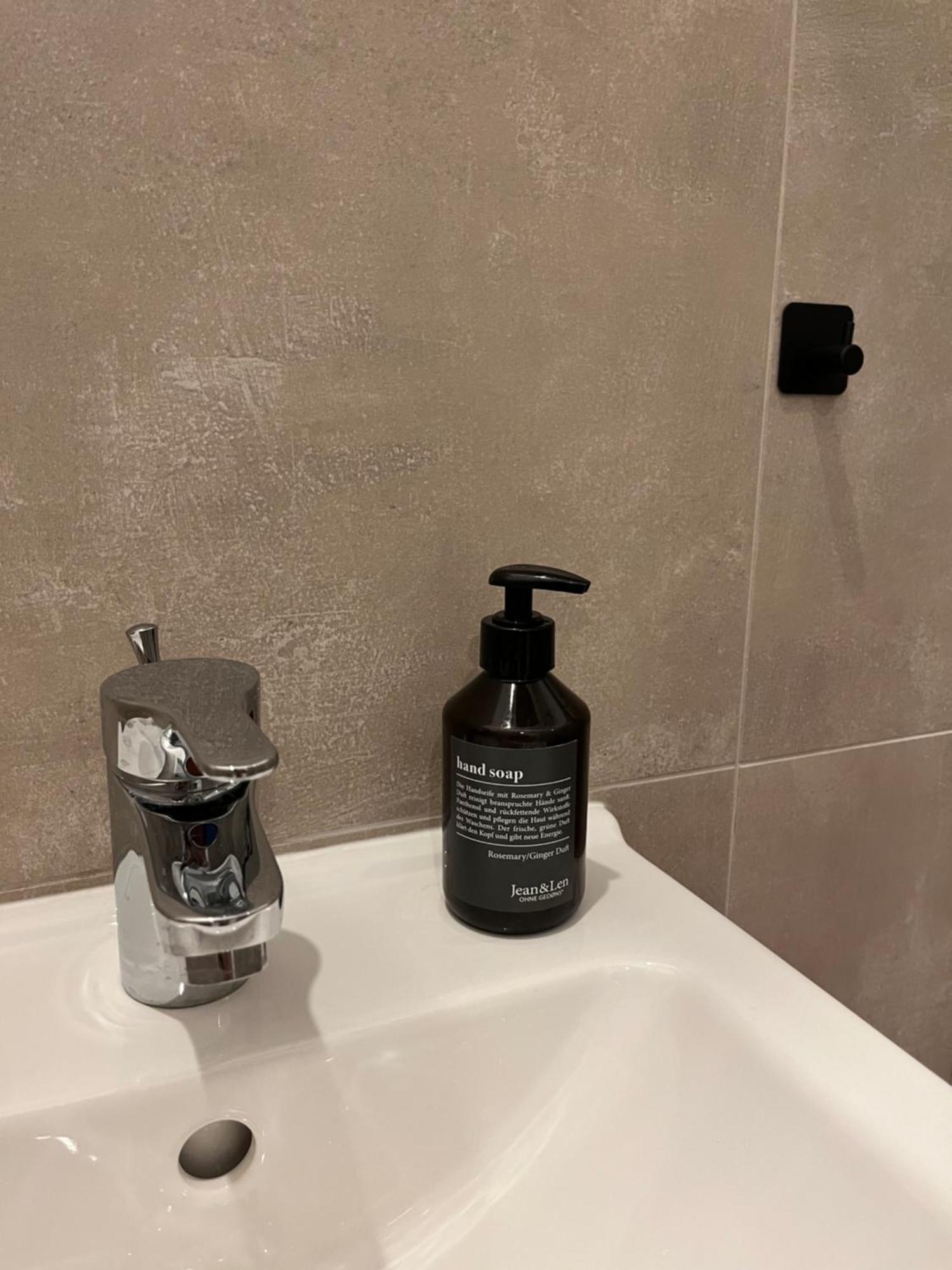 Apartment Schoenbrunn Near Metro ウィーン エクステリア 写真